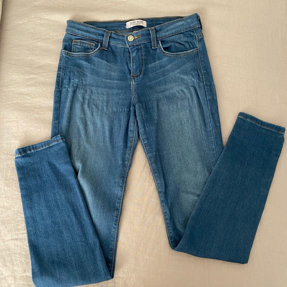 Judy Blues skinny jeans.  Sz 9/29